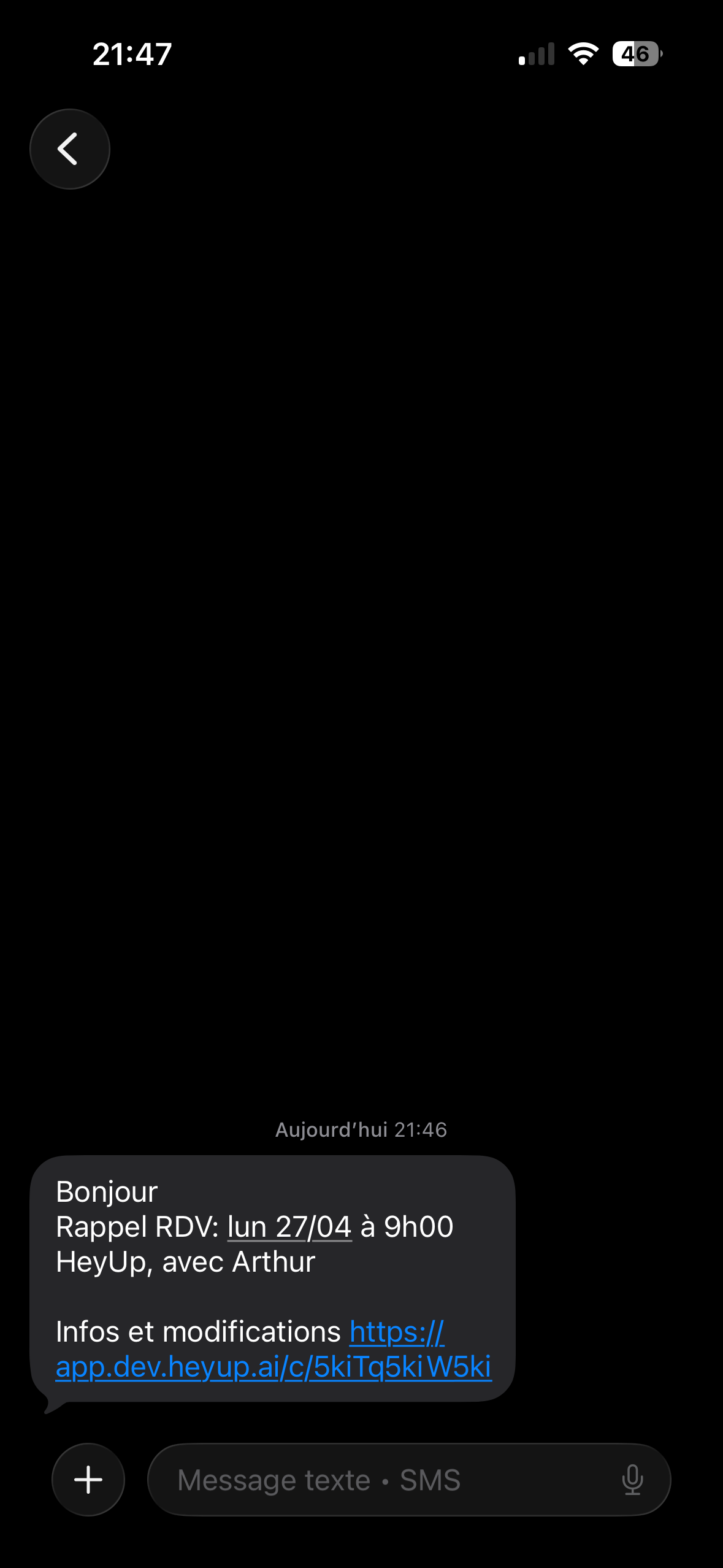iOS SMS interface with booking confirmation
